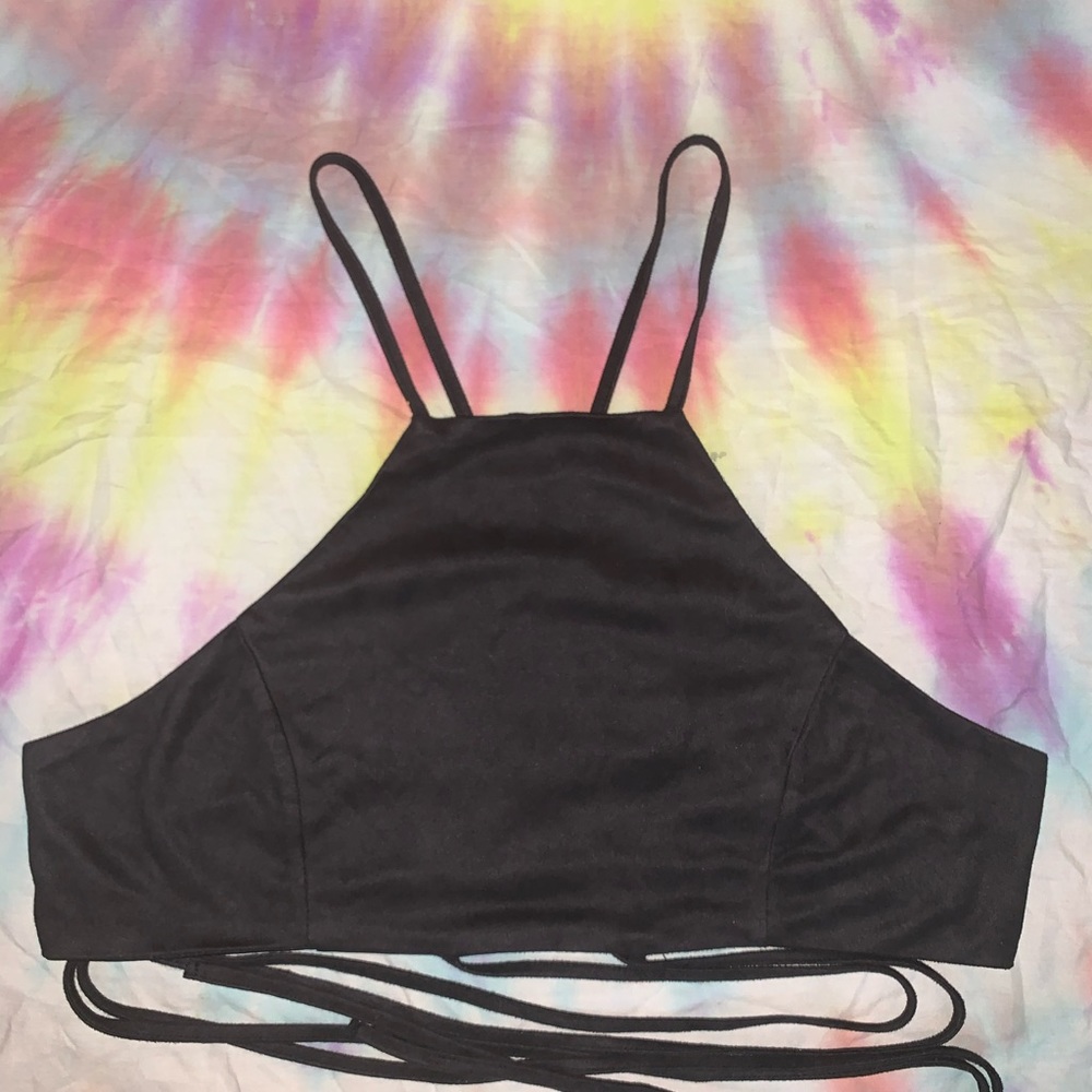 Womens crop with belly tie